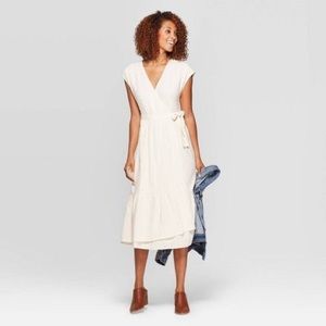 Universal Thread Short Sleeve Wrap Midi Dress